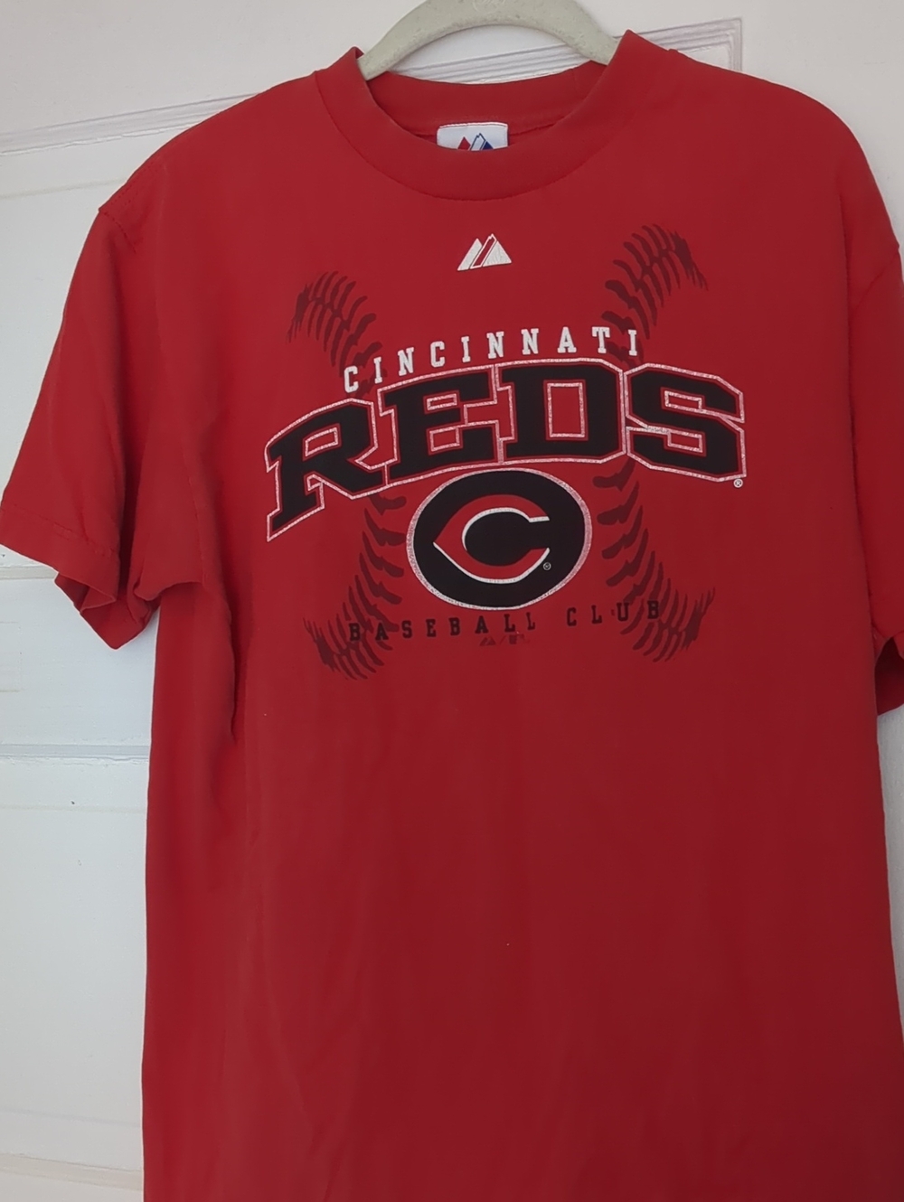 Majestic Cincinnati Reds Red Short-Sleeve Graphic Tee